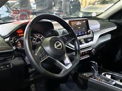 نیسان ئەلتیما